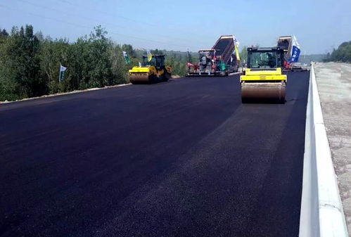 公司多項目施工進展順利，公路與路面工程穩(wěn)步推進